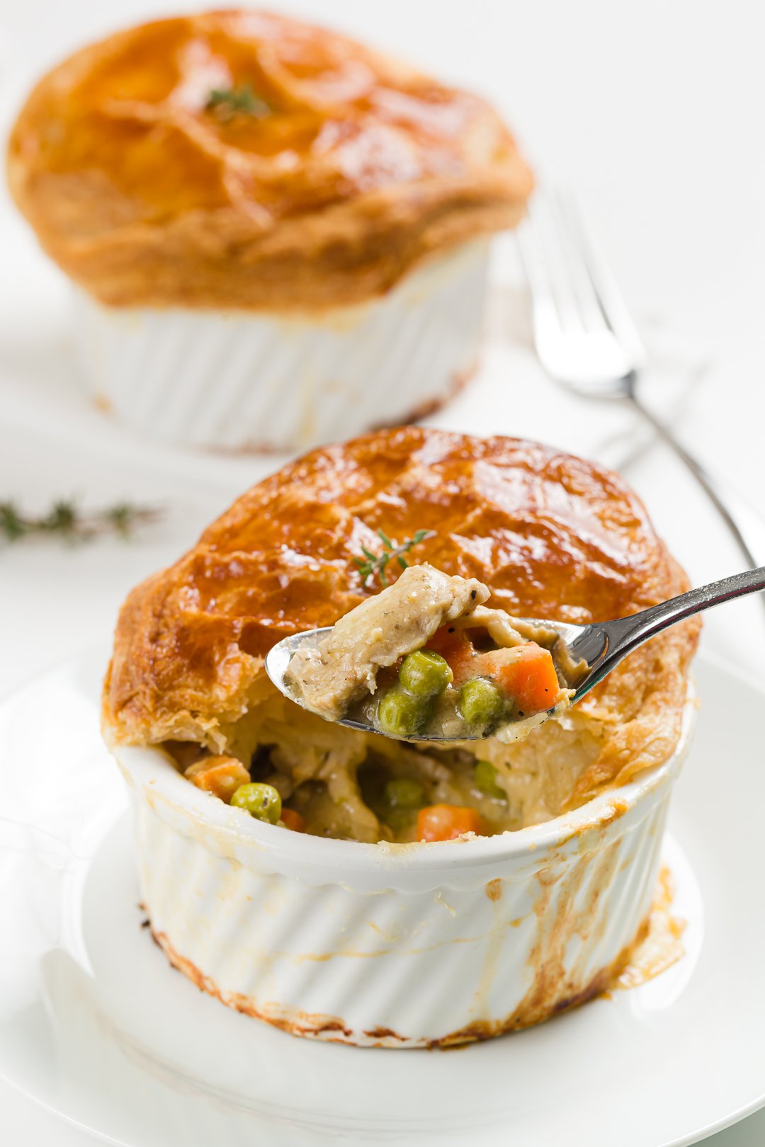 Pastel de carne de cerdo con relleno de hojaldre