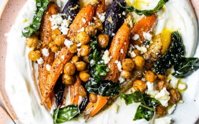 Tazones de yogur de zanahoria asada y garbanzos Za'atar