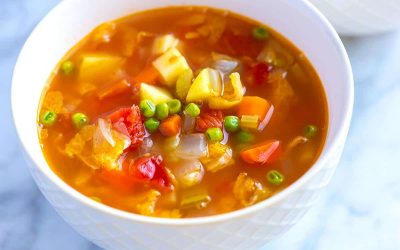 Sopa de verduras casera fácil
