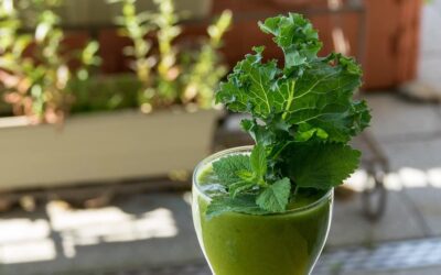 Batido verde vegano con semillas de chía