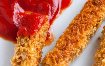 Dedos crujientes de tofu fritos en sartén