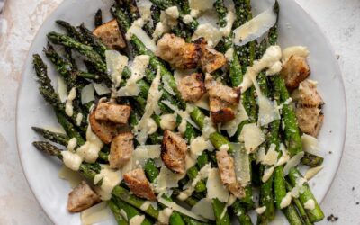 Ensalada César De Espárragos A La Parrilla – César De Espárragos A La Parrilla