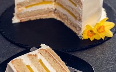 Pastel de piña y chocolate blanco
